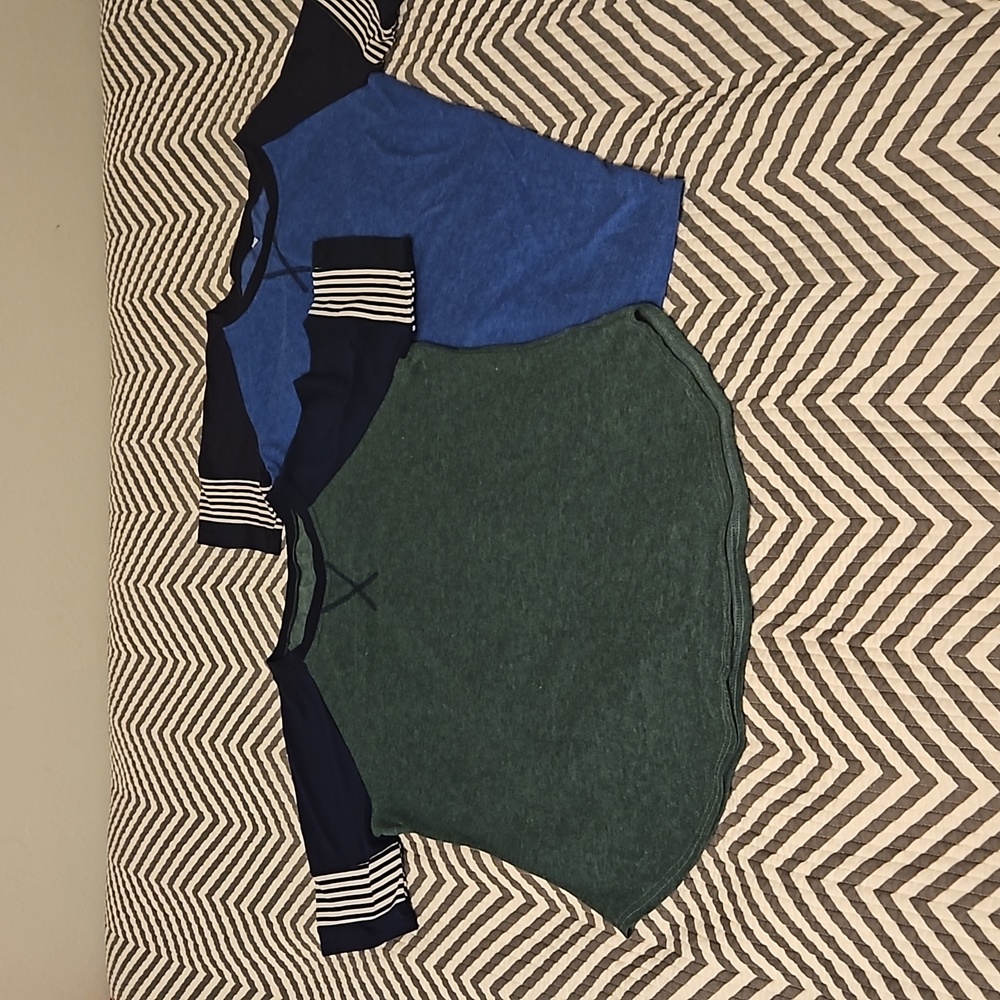 2 Colorblock Tee Shirts 👕